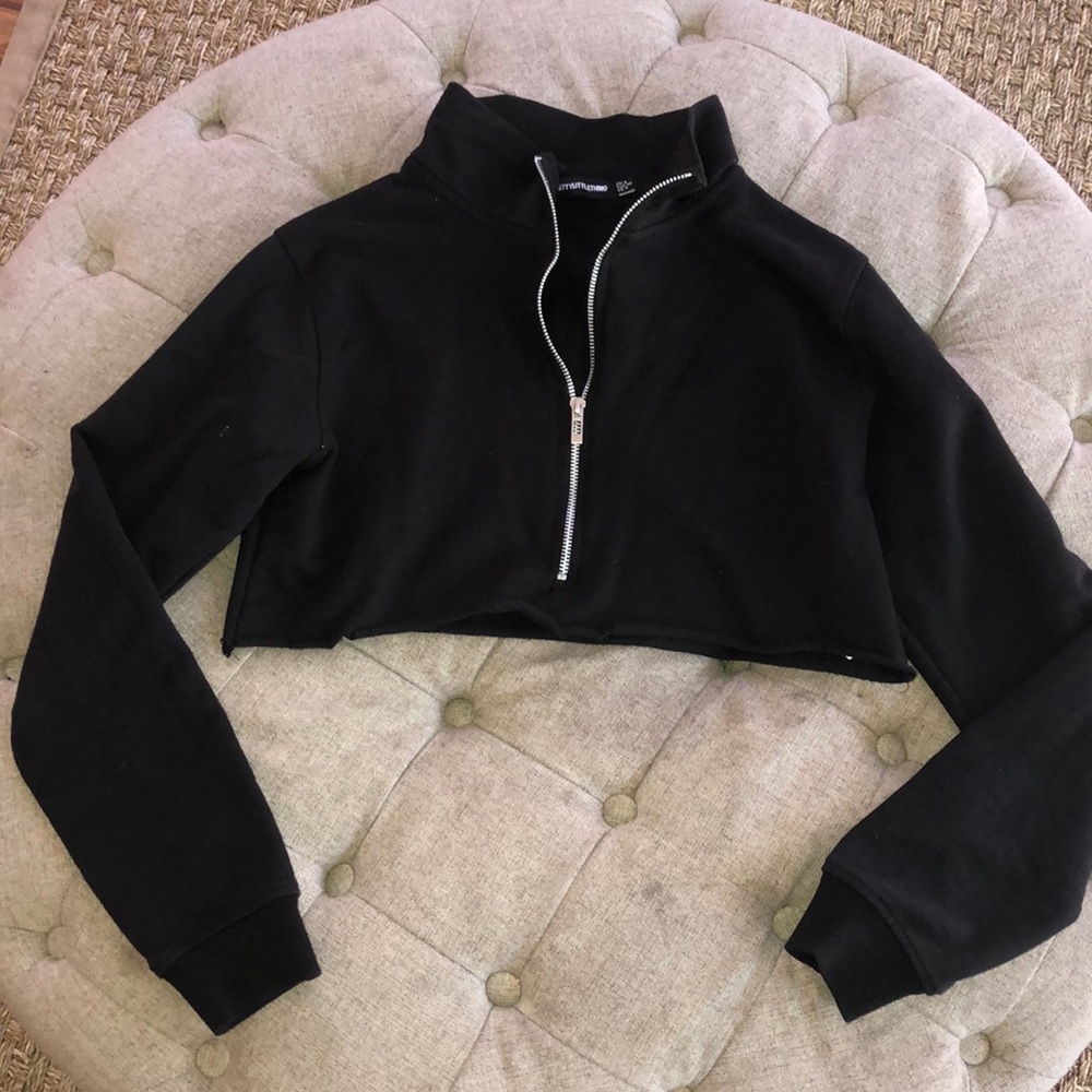 Cropped zip shirt